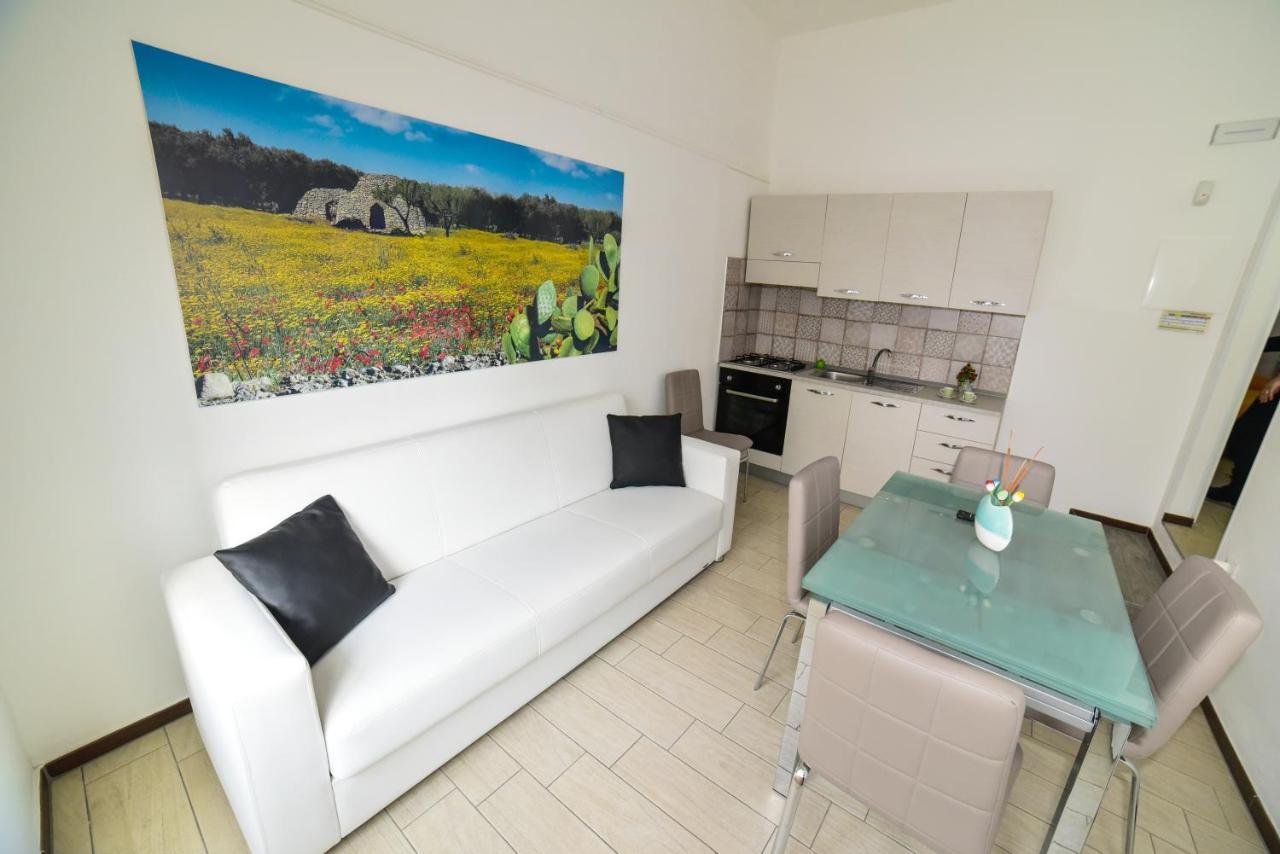 Case Vacanza Via Mozart Porto Cesareo Esterno foto